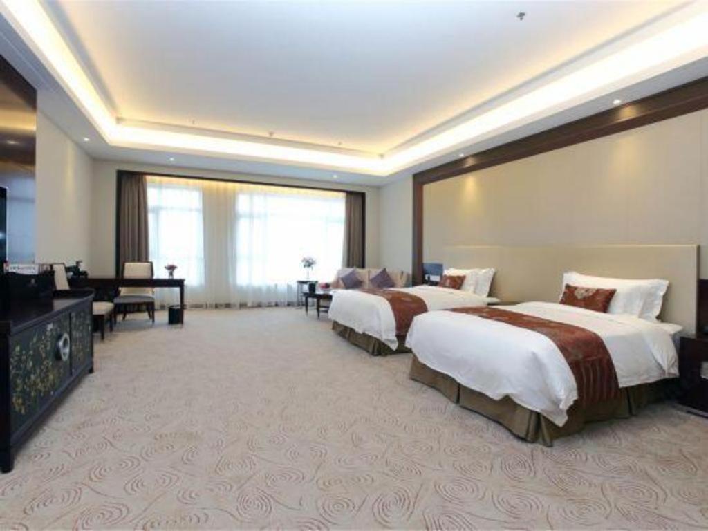 Linyi Blue Horizon International Hotel Yi He Exterior photo