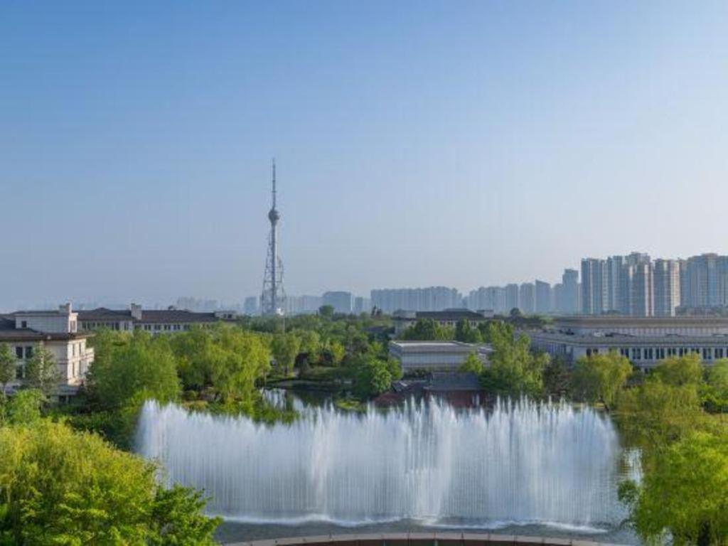 Linyi Blue Horizon International Hotel Yi He Exterior photo