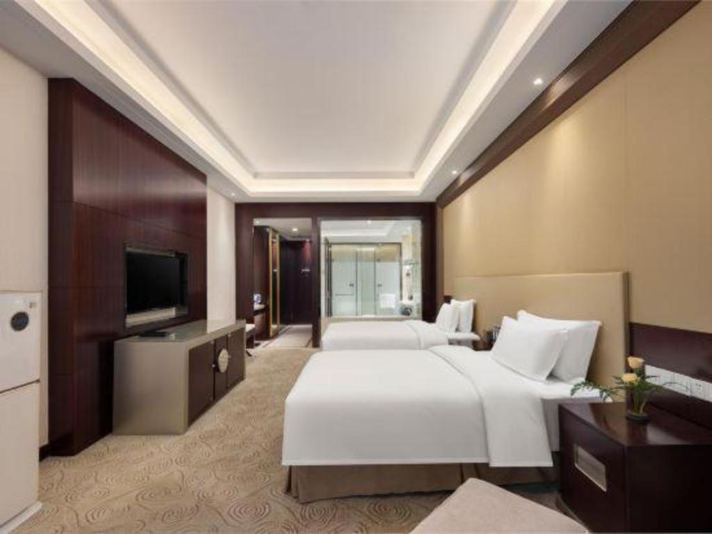 Linyi Blue Horizon International Hotel Yi He Exterior photo