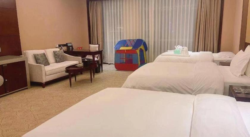 Linyi Blue Horizon International Hotel Yi He Exterior photo