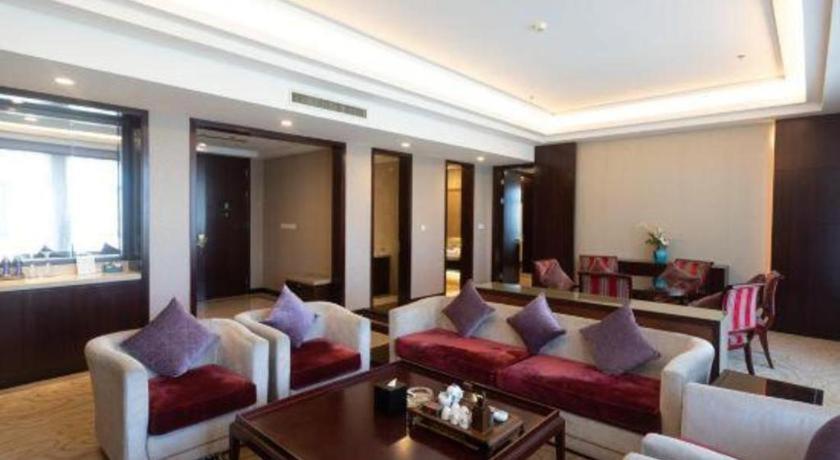 Linyi Blue Horizon International Hotel Yi He Exterior photo